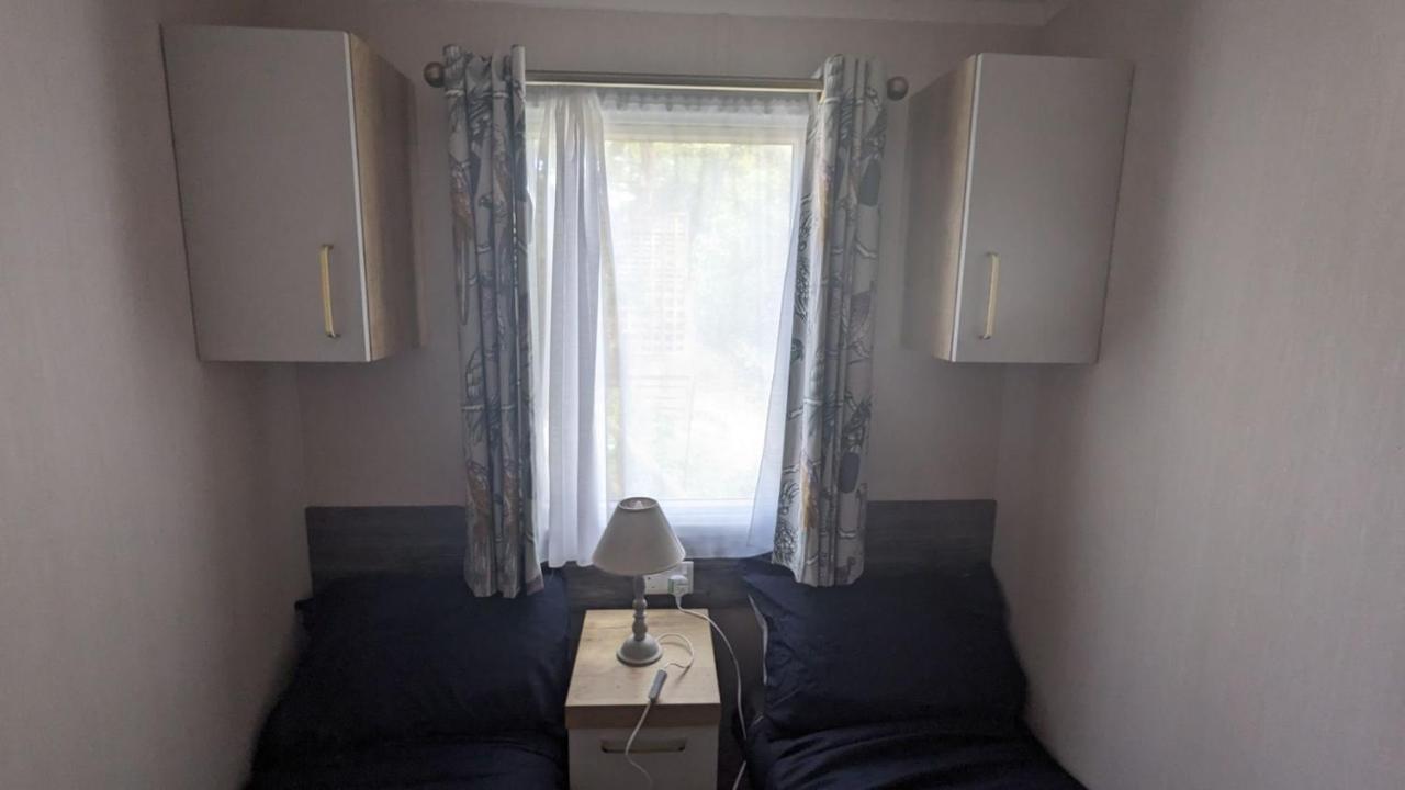 Luxury Caravan Porthmadog Exterior photo
